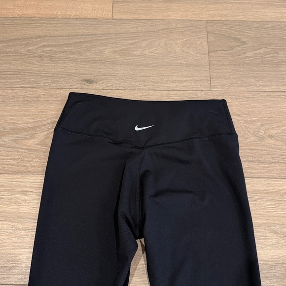 NIKE Black One Dri-Fit Swoosh Run Mid-Rise‎ 7/8 Active Running Leggings Size M - Picture 6 of 12